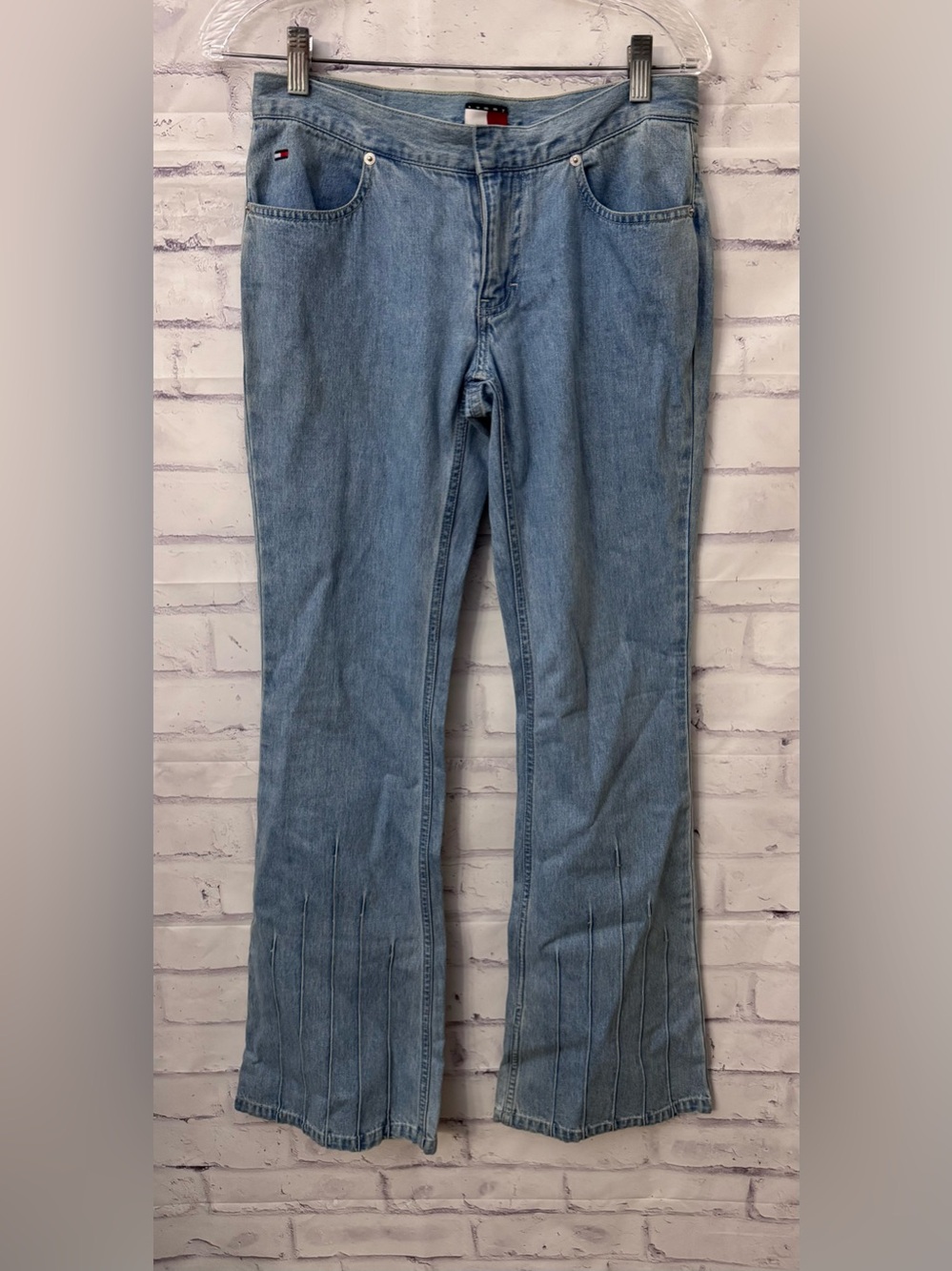 Vintage Y2K Tommy Hilfiger Tommy Jeans Sz 5 Bell Bottom Pleated Flair Denim Blue